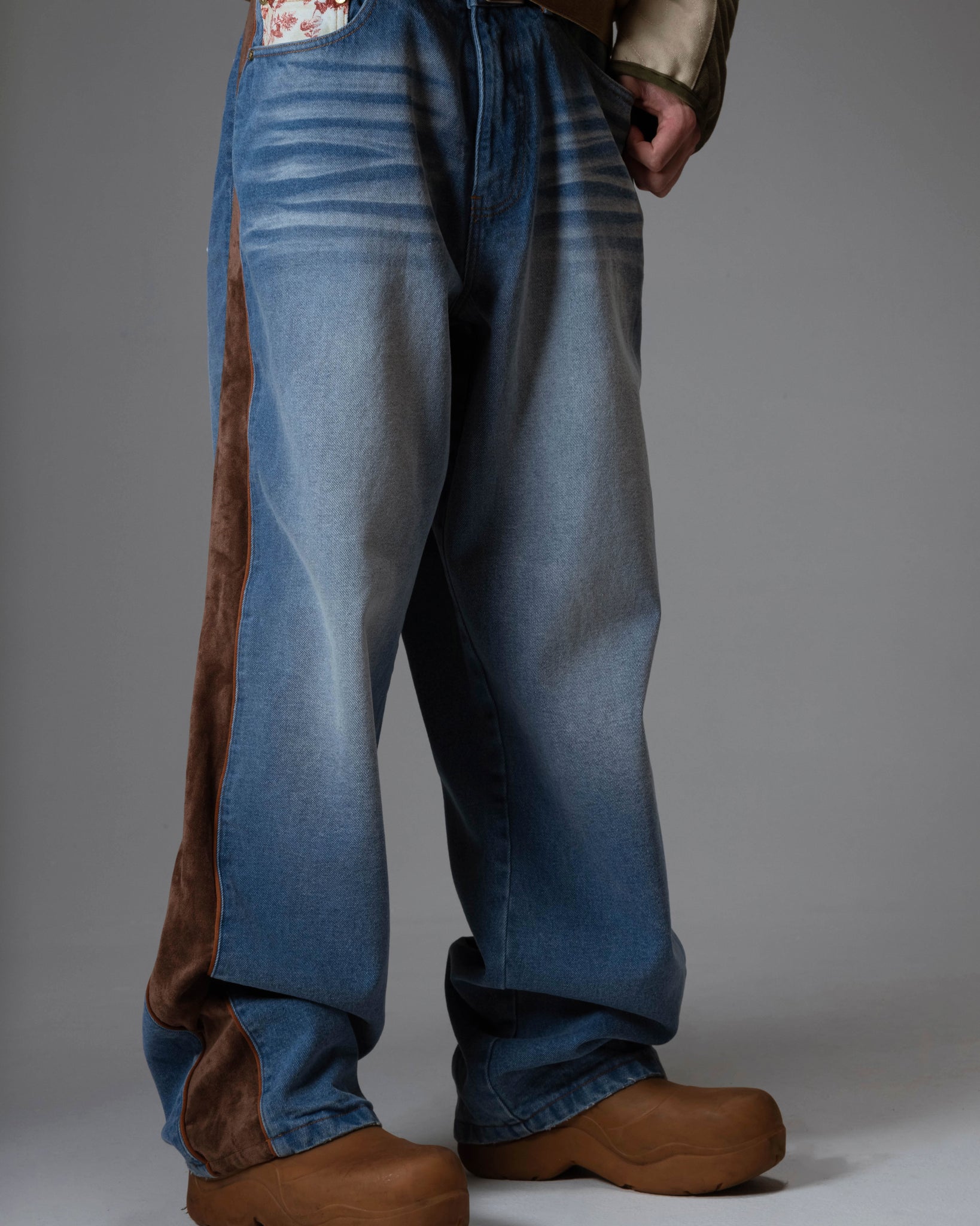 SUEDE SIDE PANEL JEANS – Ryoko Rain