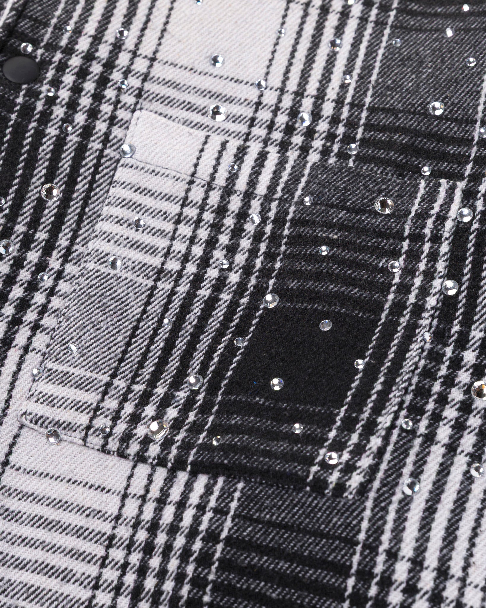 DISTRESSED PLAID RHINESTONE FLANNEL - BLACK/WHITE – Ryoko Rain