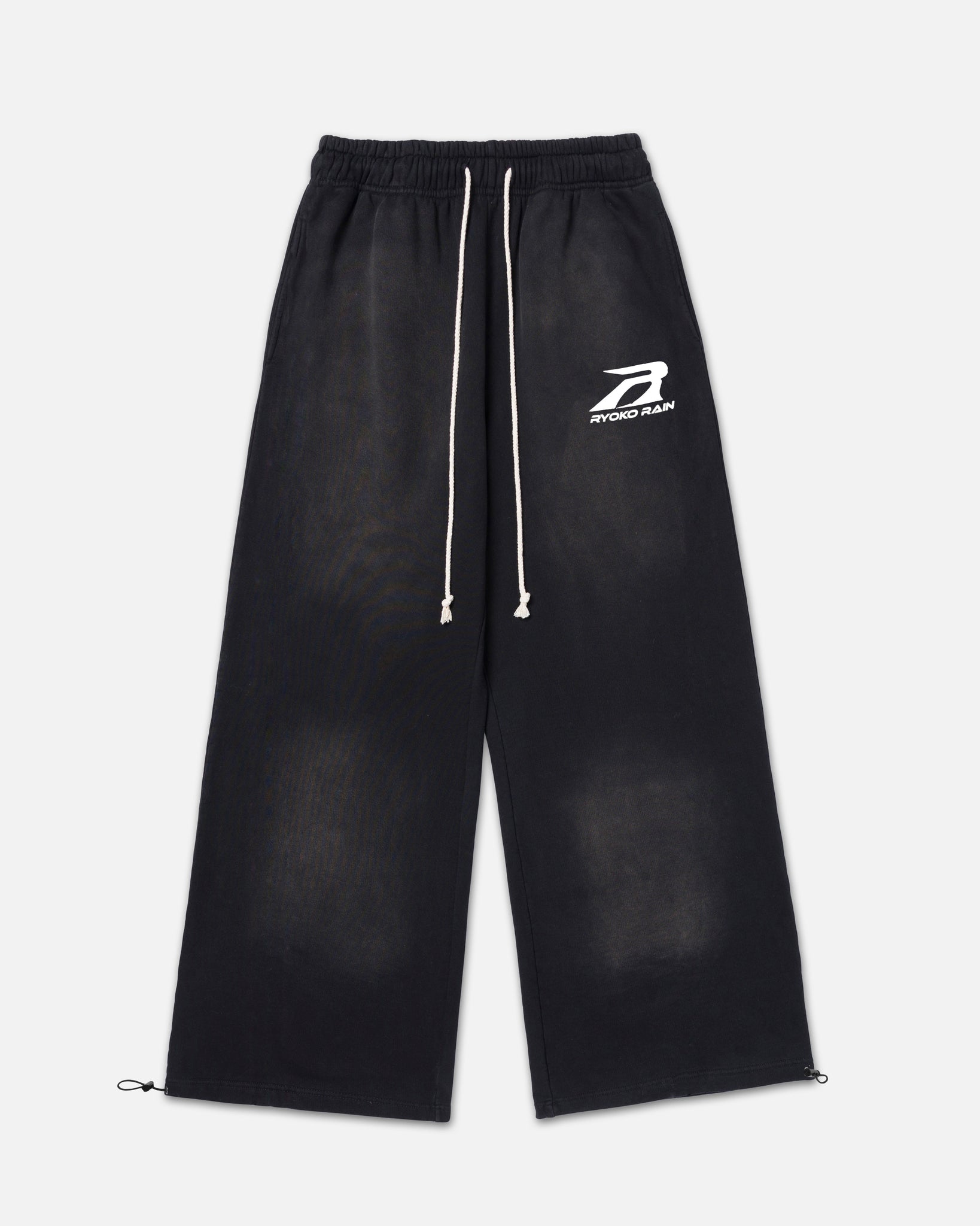 ARTISTS & ATHLETES SWEATPANTS - BLACK